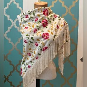 70’s vintage embroidered fringe shawl